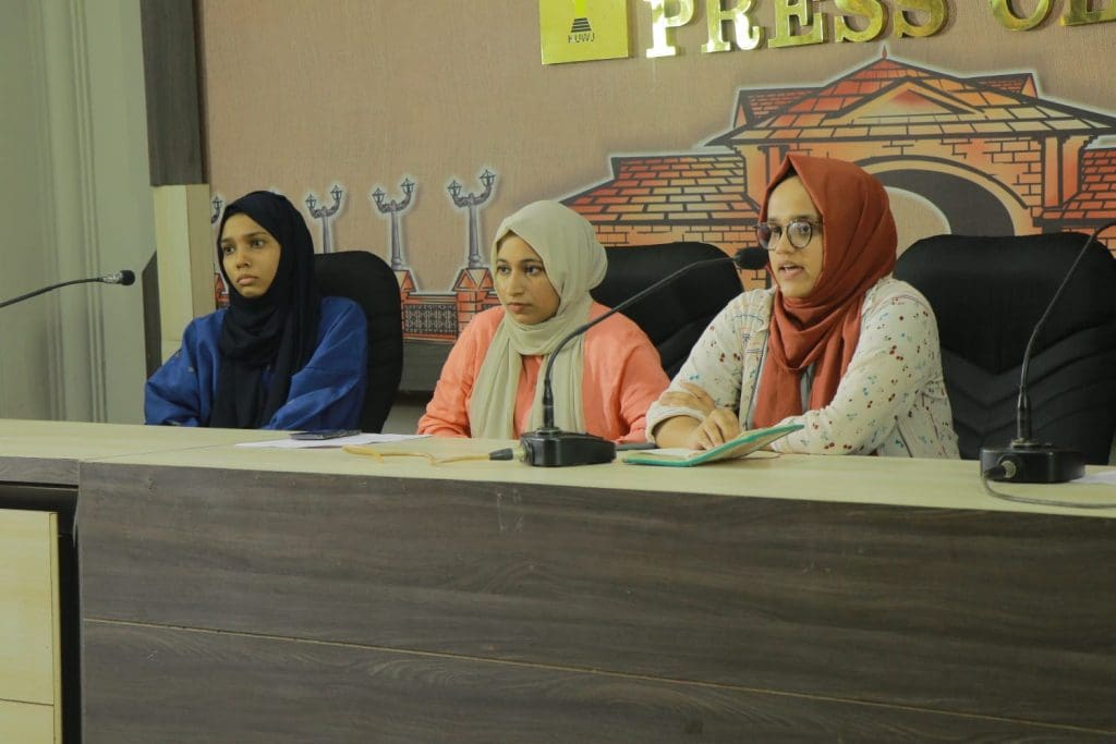 Speaking to reporters in Kerala's Kozhikode on Tuesday, Renna, Ladeeda, and Nidha, three Muslim student activists demanded India's top court's intervention on targeting Muslim women through the SulliDeals and BulliBai Apps.